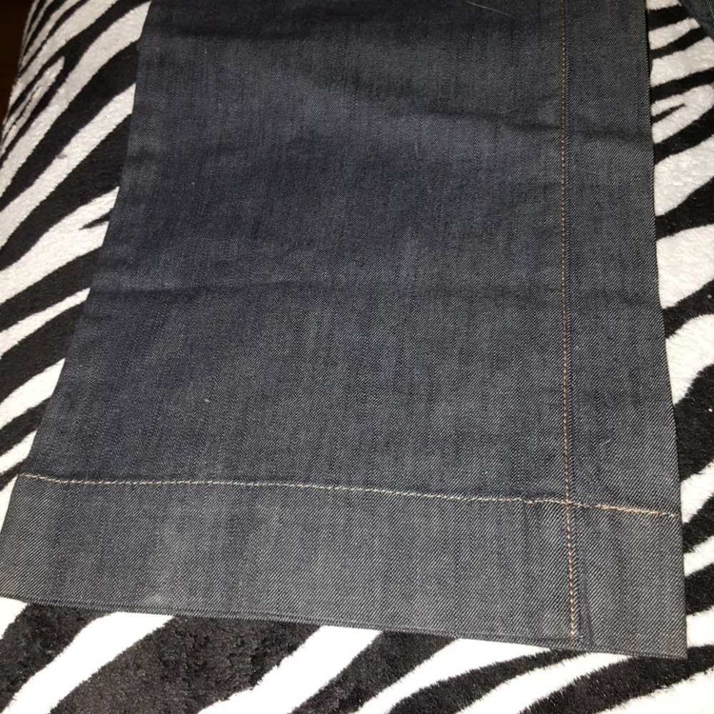 Levi's - Picture 3 of 4